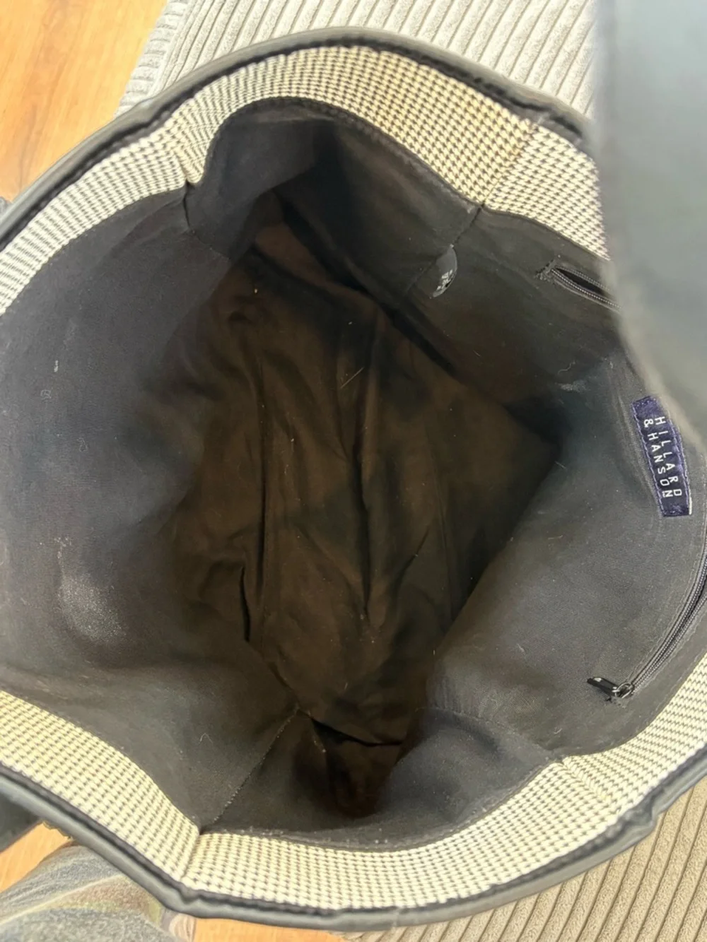 Hillard & Hanson Black Tote with Purple Label